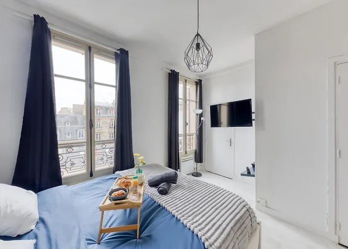 Apartment Guest Loc-le Saphir-3min Chateau *