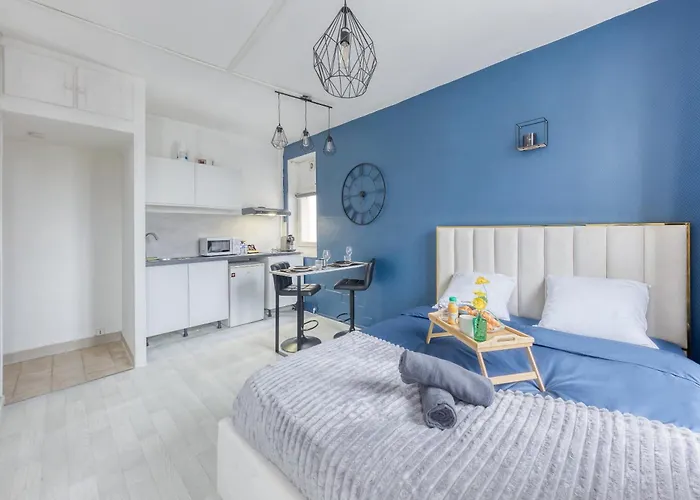 Apartment Guest Loc-le Saphir-3min Chateau *